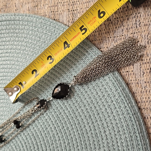 LIZ CLAIBORNE WOMEN'S FASHION JEWELRY BUNDLE OF NECKLACE AND MATCHING EARRINGS - Picture 12 of 14